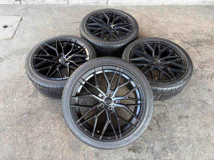 ล้อแม็กมือ1 ขอบ18 FS01 5รู100 กว้าง8 ออฟ38 สีดำ ล้อเบา FLOW FORMING งานSEVENFIFTH งานสวยมาก  พร้อมยางมือ2 DAYTON235-40-18 ปี23 ปีแท้