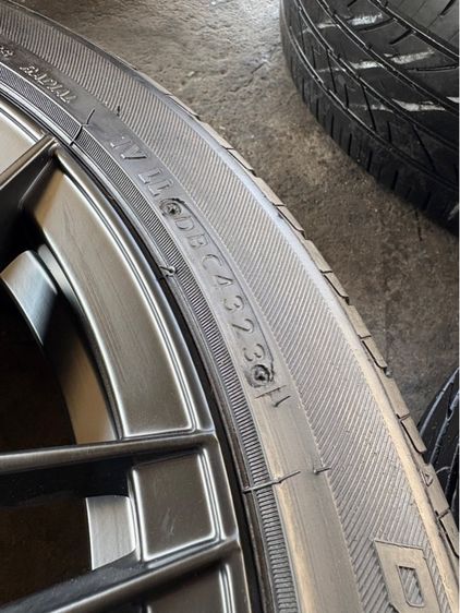 ล้อแม็กมือ1 ขอบ18 FS01 5รู100 กว้าง8 ออฟ38 สีดำ ล้อเบา FLOW FORMING งานSEVENFIFTH งานสวยมาก  พร้อมยางมือ2 DAYTON235-40-18 ปี23 ปีแท้ รูปที่ 9