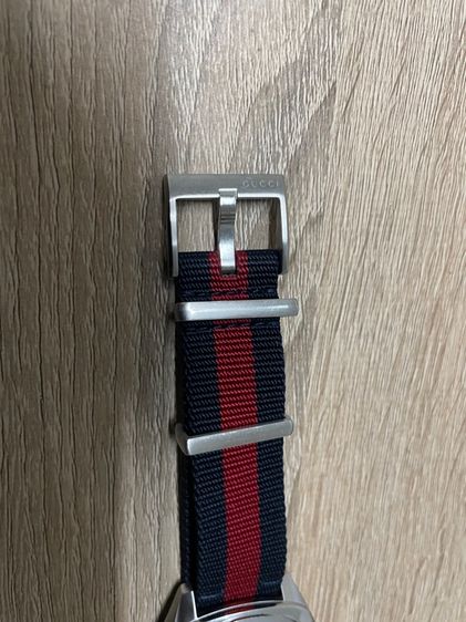 GUCCI GG2570 Blue Dial 41 mm Blue and Red Nylon รูปที่ 4