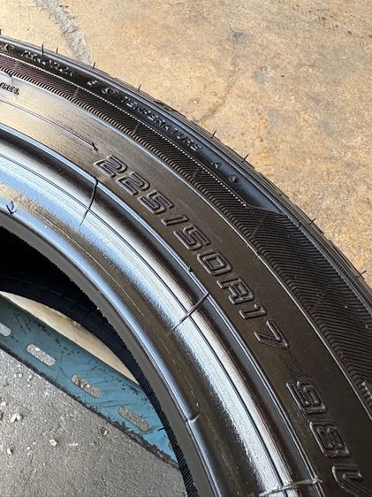 ยางDUNLOP225-50-17 ปี23 ปีแท้  รูปที่ 8