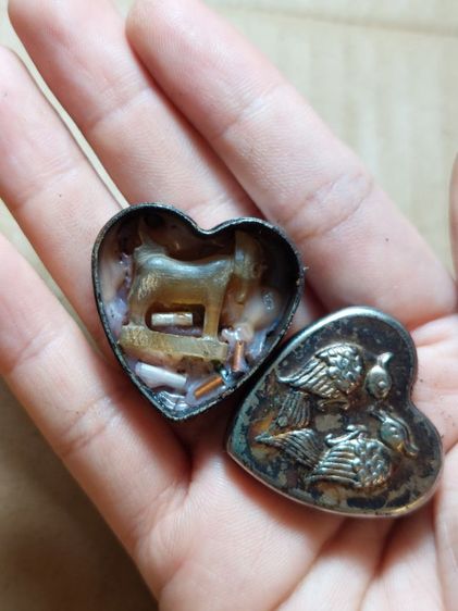 เครื่องรางแพะเขาควายเผือกหลวงพ่ออ่ำในตลับสีผึ้ง รูปที่ 6