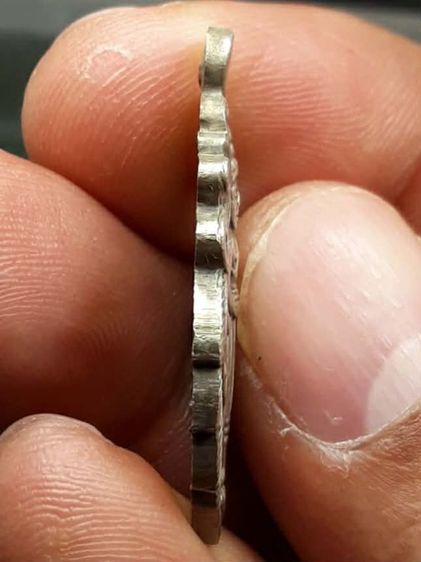 เหรียญหลวงพ่อวัดบ้านแหลม รูปที่ 4