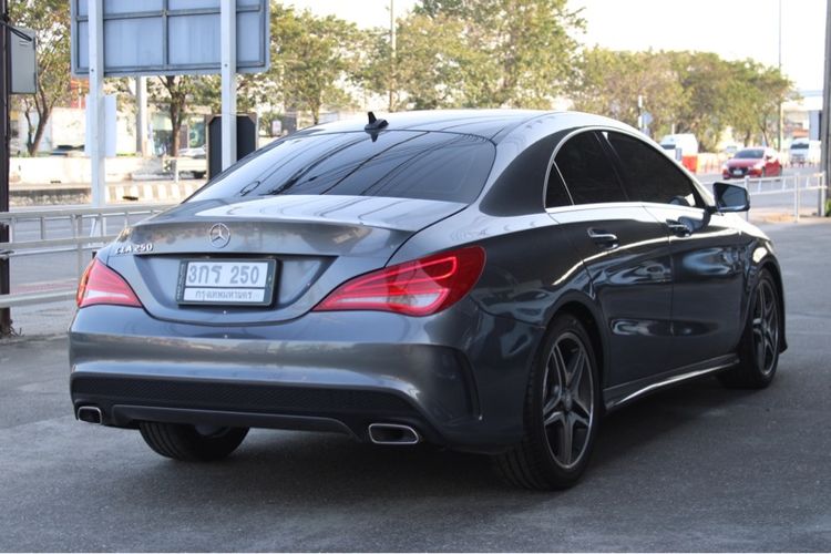 Mercedes-Benz CLA-Class 2015 CLA250 AMG Sedan เบนซิน ไม่ติดแก๊ส เกียร์อัตโนมัติ เทา รูปที่ 3