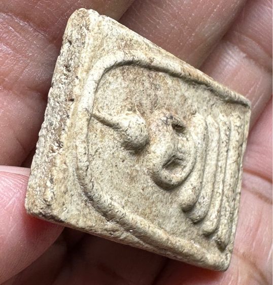 🙏พระสมเด็จพิมพ์ทรงเจดีย์🙏ชิ้นส่วน พระสมเด็จวัดเกษไชโย🙏พระสมเด็จพิมพ์ใหญ่ ลงรักทองเดิม  องค์ละ1000 รูปที่ 5