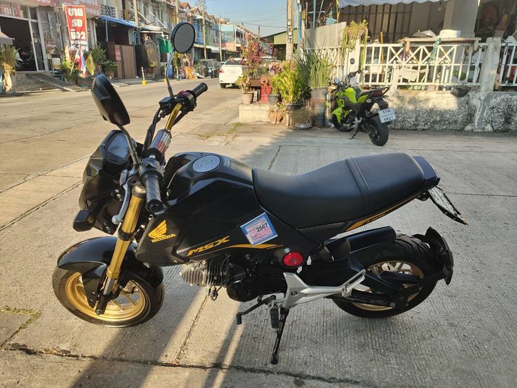 🛵ยังไงก็ขาย MSX125 ปี 58 เครื่องดี สีสวย สตาร์ทมือ รถบ้านพร้อมใช้งาน เปลี่ยนน้ำมันเครื่องฟรี ส่งฟรี30กิโล รูปที่ 2