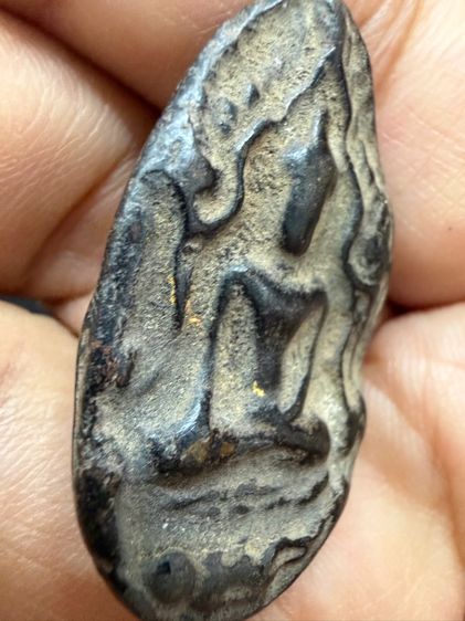 พระขุนแผนไข่ฝาซีก ลงรักเก่าๆ พระเหมาๆบ้านๆ พระคนแก่เก่าๆเก็บ ทิ้งใว้ก่อนจากไป 081-3330446 line tonyabu รูปที่ 4