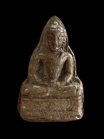 หลวงพ่อจุก เนื้อดิน