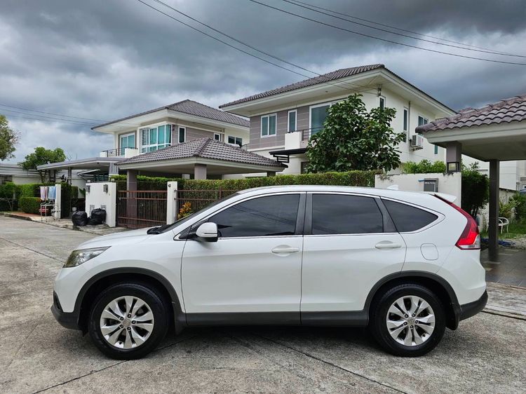 Honda CR-V 2013 2.0 SE 4WD Sedan เบนซิน เกียร์อัตโนมัติ ขาว รูปที่ 2