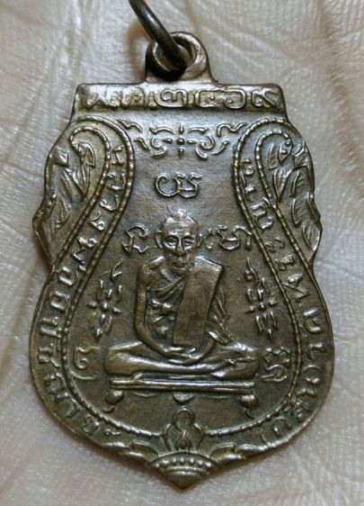 ให้เช่าค่ะ พระเก่าๆ ที่ ปู่ ย่า ตา ยาย เคยให้ใว้