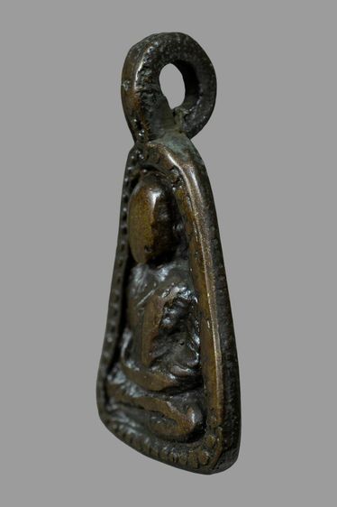 หลวงพ่อเงินจอบใหญ่ รูปที่ 9