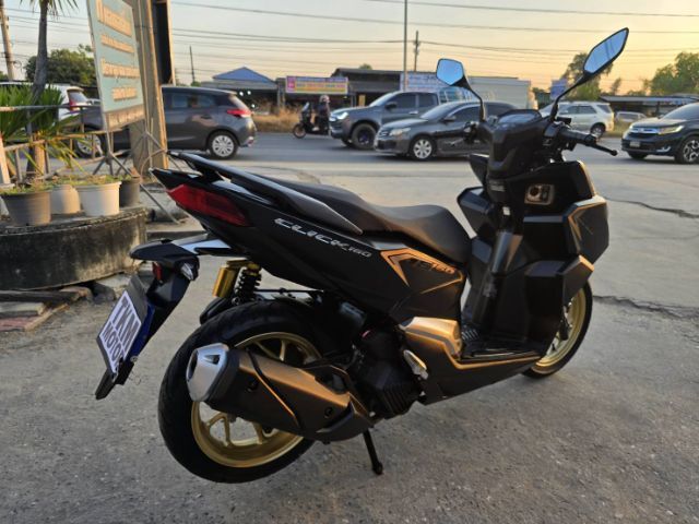 ขายด่วน honda click160 ปี 2023 รูปที่ 8
