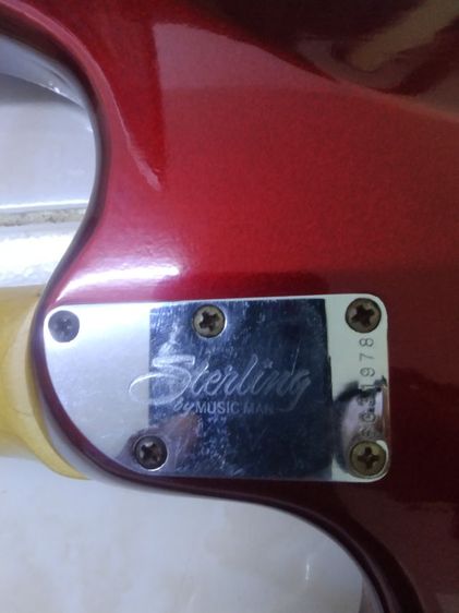 กีตาร์ Sterling  รูปที่ 4