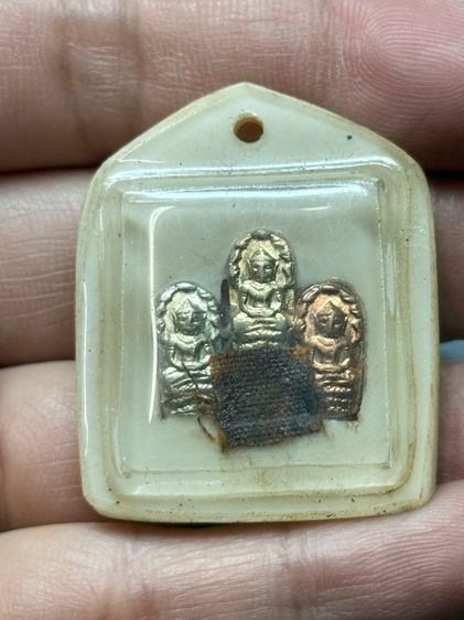 พระที่บ้าน