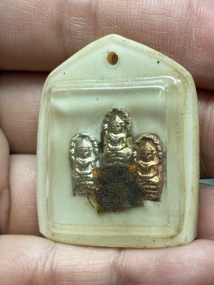 พระที่บ้าน รูปที่ 3