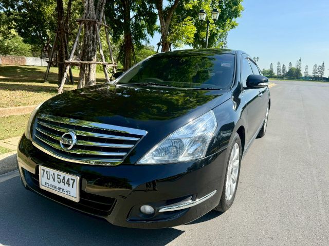 รถ Nissan Teana 2.5 250 XV สี ดำ