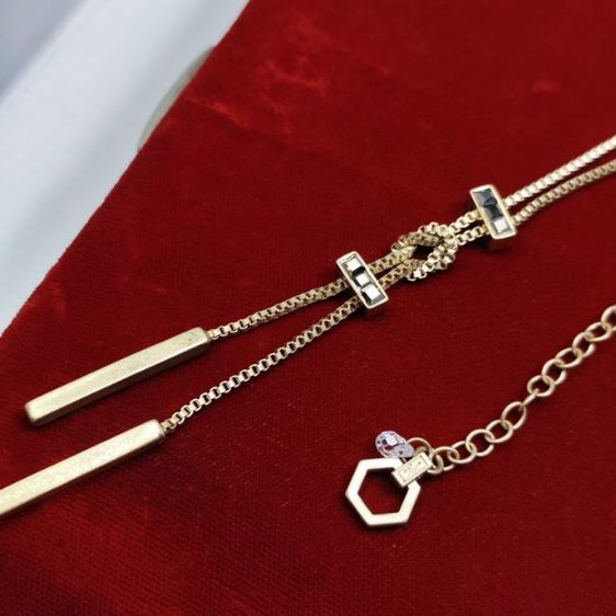 🔖สร้อยคอสีทองเค  ประดับคริสตัลสวย ตอกแบรนด์ งานจากญี่ปุ่น รูปที่ 4