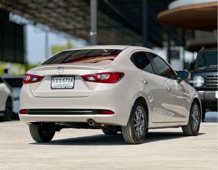 Mazda Mazda 2 2023 1.3 Skyactiv-G S Sports Sedan เบนซิน ไม่ติดแก๊ส เกียร์อัตโนมัติ น้ำตาล รูปที่ 4