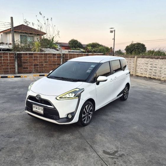 Toyota Sienta 2019 1.5 V เบนซิน เกียร์อัตโนมัติ รูปที่ 2