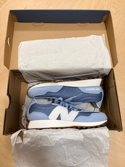 ร้องเท้าNew Balance327