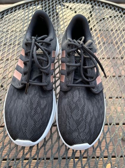 Adidas  รูปที่ 2