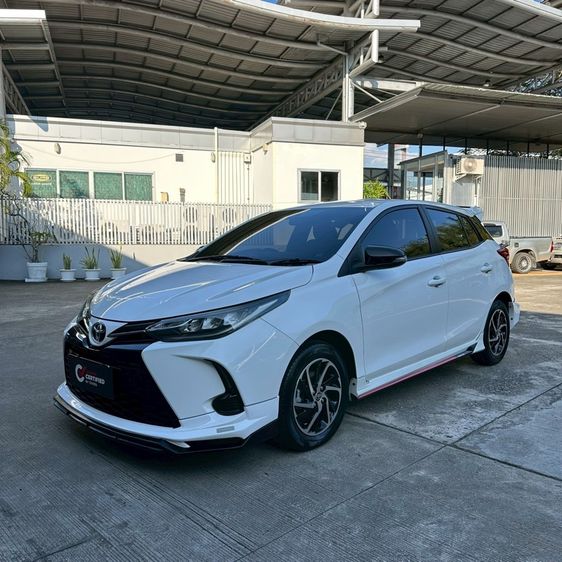 Toyota Yaris 2020 1.2 Sport Sedan เบนซิน ไม่ติดแก๊ส เกียร์อัตโนมัติ ขาว รูปที่ 3
