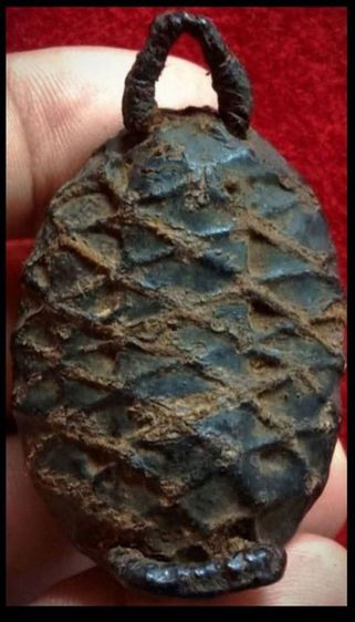 เบี้ยแก้ลงรักถักเชือกเก่าๆ รูปที่ 2