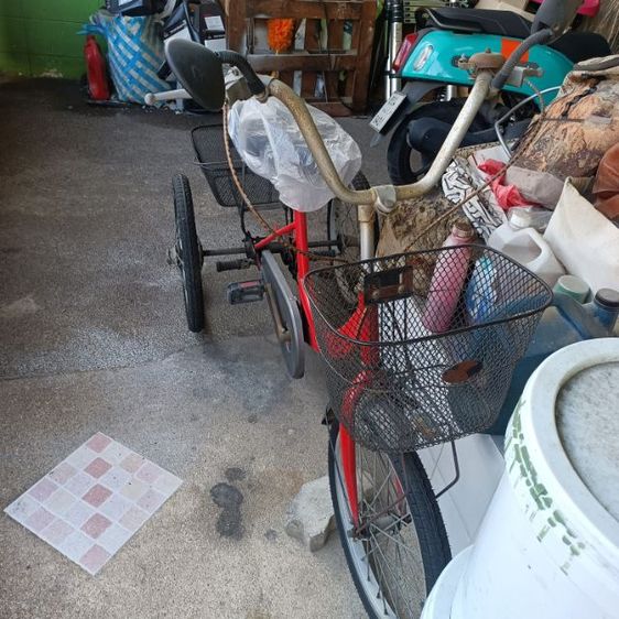 สามล้อผู้สูงอายุ