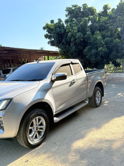 Isuzu D-MAX 2022 1.9 Hi-Lander Z Pickup ดีเซล เทา รูปที่ 4