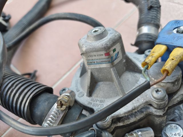 AG ชุดแก๊ส 6 สูบ ยี่ห้อ AG พร้อมถัง รูปที่ 8