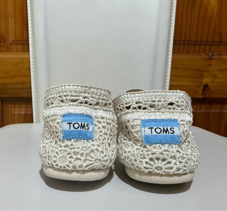 รองเท้าโครเชย์ Toms slip on รูปที่ 5