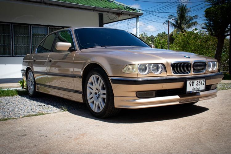 BMW Series 7 2000 730i Sedan เบนซิน LPG เกียร์อัตโนมัติ น้ำตาล รูปที่ 2