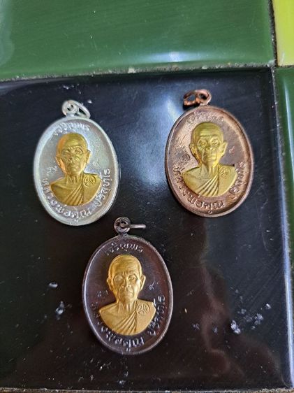 หลวงพ่อคูนเช่าไปมีแต่ทวีคูนเงินทองโชคลาภความศรัทธา รูปที่ 12