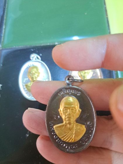 หลวงพ่อคูนเช่าไปมีแต่ทวีคูนเงินทองโชคลาภความศรัทธา รูปที่ 4