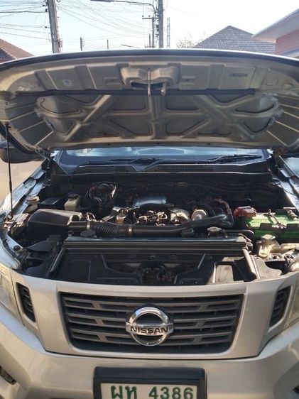 Nissan Navara 2016 2.5 E Pickup ดีเซล ไม่ติดแก๊ส เกียร์ธรรมดา เทา รูปที่ 4