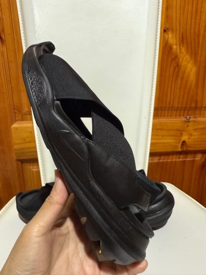 รองเท้ารัดส้น  Nike Praktisk รูปที่ 9