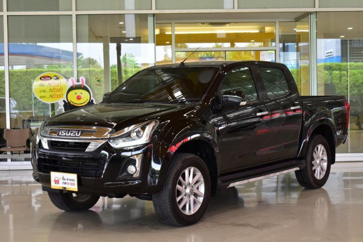 รถ Isuzu D-MAX 1.9 Hi-Lander Z สี ดำ