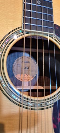 YAMAHA LJ16 A.R.E AllSolid Medium Jumbo Body  รูปที่ 14