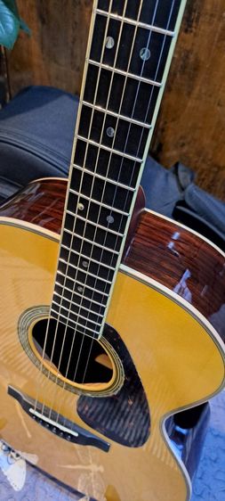 YAMAHA LJ16 A.R.E AllSolid Medium Jumbo Body  รูปที่ 8