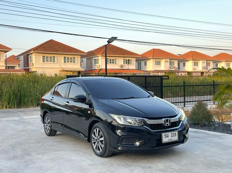 Honda City 2017 1.5 Sv Plus i-VTEC Sedan เบนซิน ไม่ติดแก๊ส เกียร์อัตโนมัติ ดำ รูปที่ 3