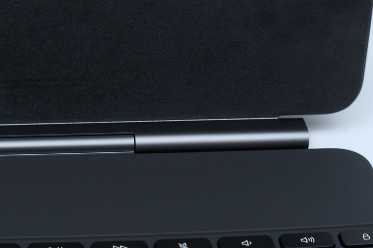 iPad Magic Keyboard  Black - Thai iPad Air M3 13" - ID26010035 รูปที่ 7