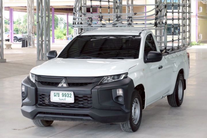 Mitsubishi Triton 2019 2.5 GL Pickup ดีเซล ไม่ติดแก๊ส เกียร์ธรรมดา ขาว รูปที่ 4
