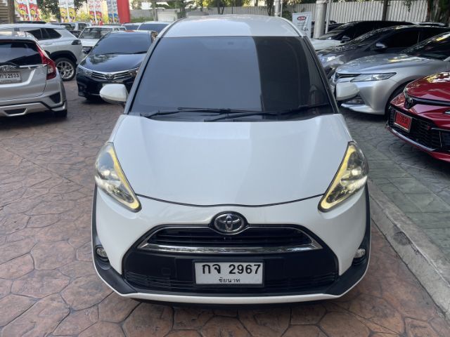 Toyota Sienta 2016 1.5 V Utility-car เบนซิน ไม่ติดแก๊ส เกียร์อัตโนมัติ ขาว รูปที่ 2