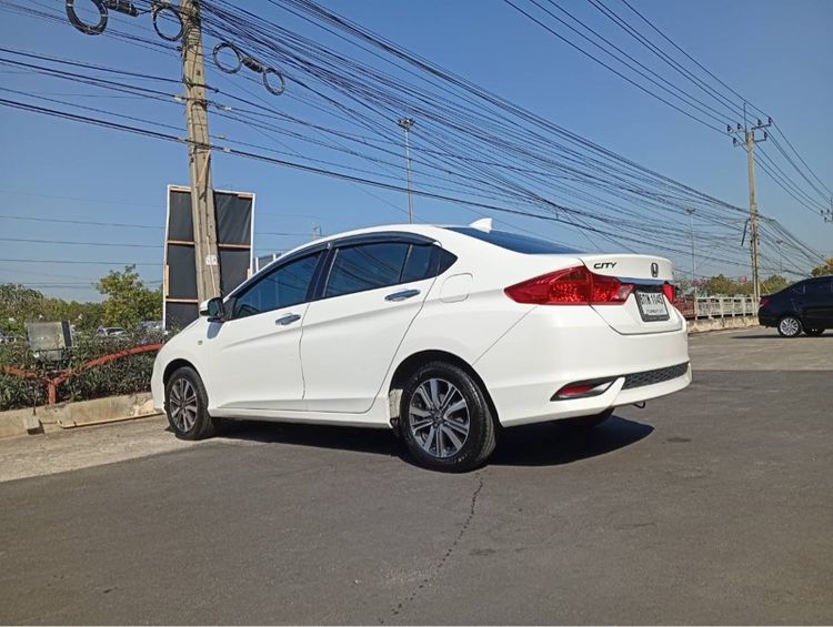 Honda City 2017 1.5 V Plus i-VTEC Sedan เบนซิน ไม่ติดแก๊ส เกียร์อัตโนมัติ ขาว รูปที่ 4