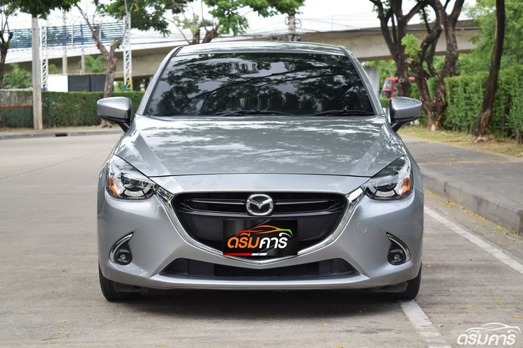 Mazda Mazda 2 2019 1.3 High Plus Sedan เบนซิน ไม่ติดแก๊ส เกียร์อัตโนมัติ เทา รูปที่ 2