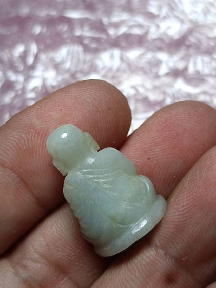 หลวงพ่อเงิน หินหยก รูปที่ 4