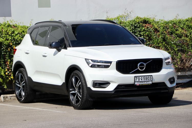 Volvo XC40 2019 2.0 T5 R-Design 4WD Utility-car เบนซิน ไม่ติดแก๊ส เกียร์อัตโนมัติ ขาว รูปที่ 2
