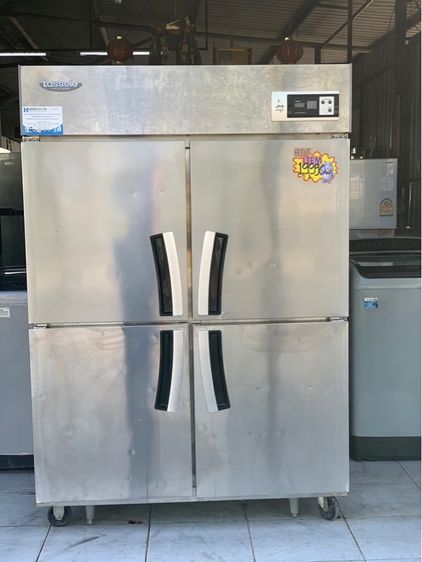 ขายตู้แช่แข็งสแตนเลสขนาด 40 คิว 19,990 บาทสนใจโทรติดต่อสอบถามได้ค่ะ 0991461547 ค่ะ