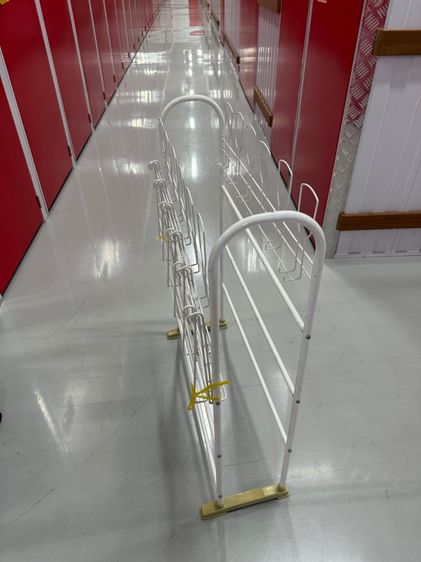 ชั้นรองเท้า รูปที่ 2