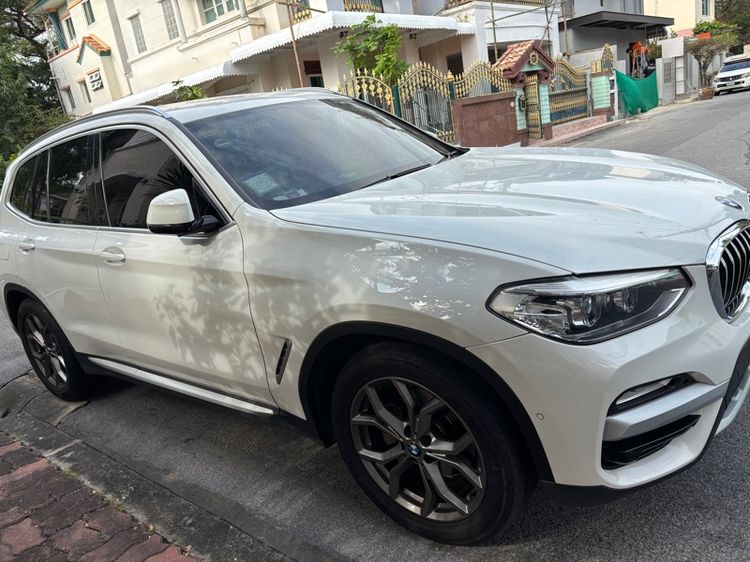 รถ BMW X3 2.0 xDrive30e xLine สี ขาว