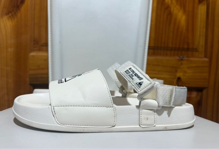 รองเท้าแตะรัดส้น Le cop sportif